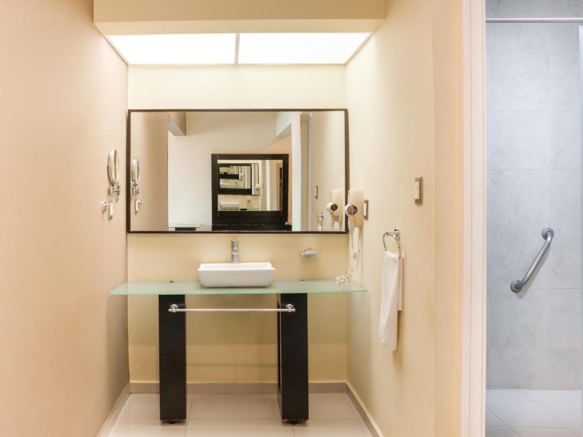 Veracruz Suites Hotel Luaran gambar